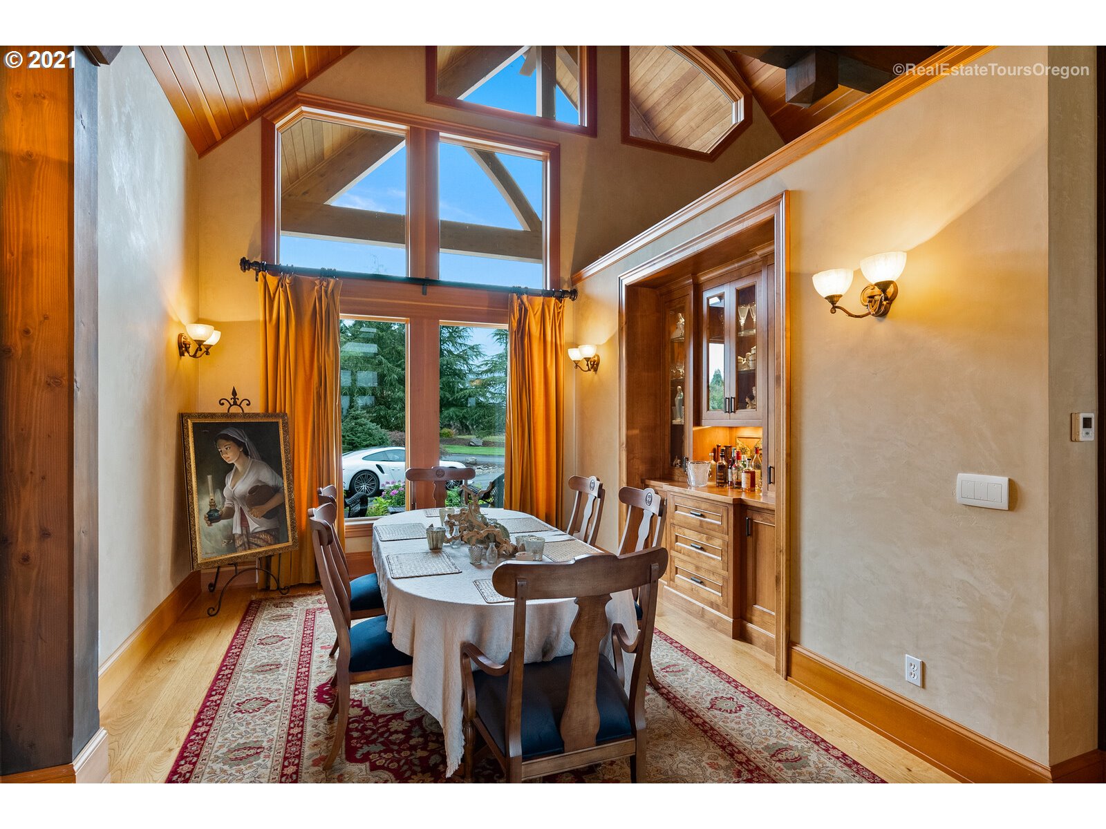 22299 Southwest Stafford Road Tualatin, OR 97062 - Photo 7 of 32 Gallery Image 7
