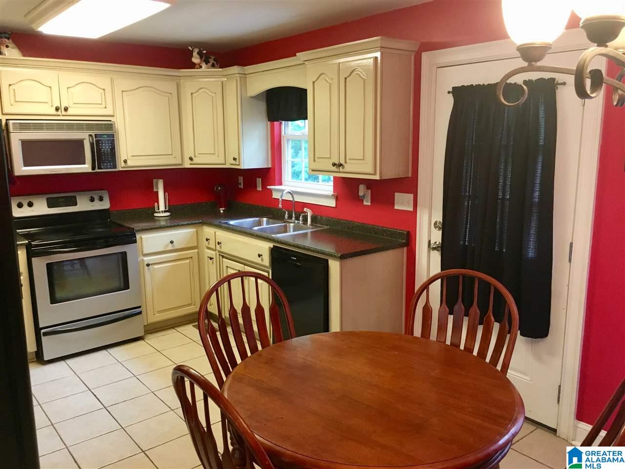429 Indian Hills Road Hayden, AL 35079 - Photo 13 of 24