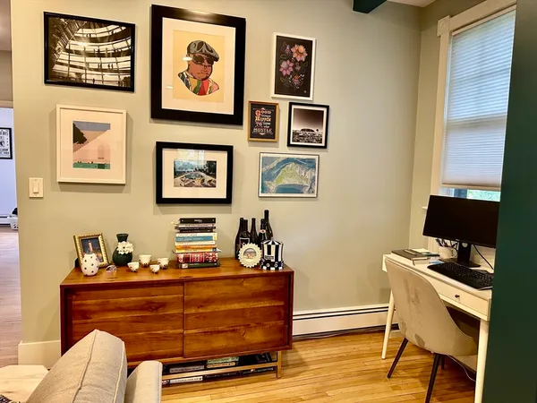 $3,000 | 49 Grove Street, Unit 4, Auburndale, MA 02466