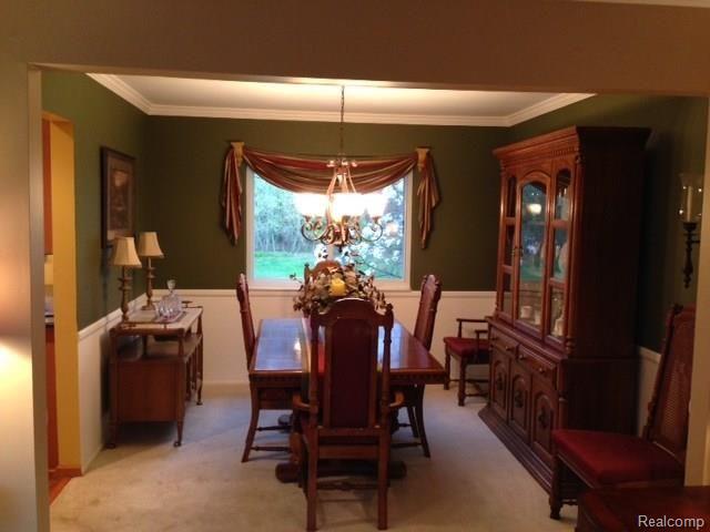 11215 Buno Road Brighton, MI 48114 - Photo 8 of 37 Formal Dining