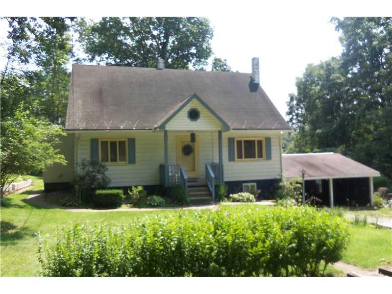 276 Euclid Road Butler, PA 16001 - Photo 1 of 8 Exterior Front.