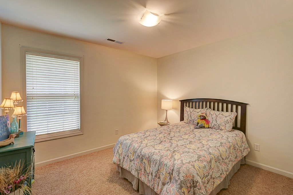 30 Shadybrook Court Sumter, SC 29154 - Photo 8 of 13