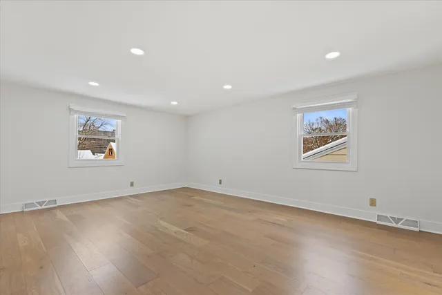 $479,999 | 555 North 105th Street, Wauwatosa, WI 53226