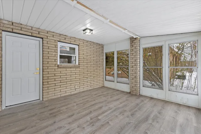 $479,999 | 555 North 105th Street, Wauwatosa, WI 53226