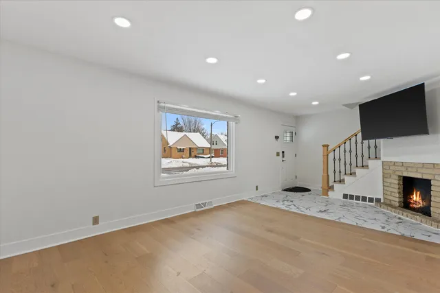 $479,999 | 555 North 105th Street, Wauwatosa, WI 53226