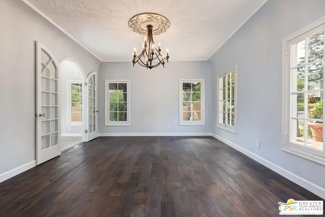 $2,699,000 | 404 East Randolph Street, Glendale, CA 91207