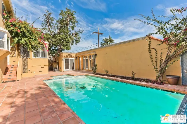 $2,699,000 | 404 East Randolph Street, Glendale, CA 91207