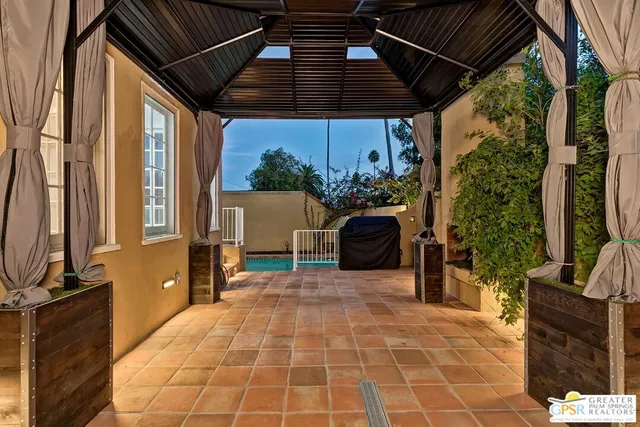 $2,699,000 | 404 East Randolph Street, Glendale, CA 91207