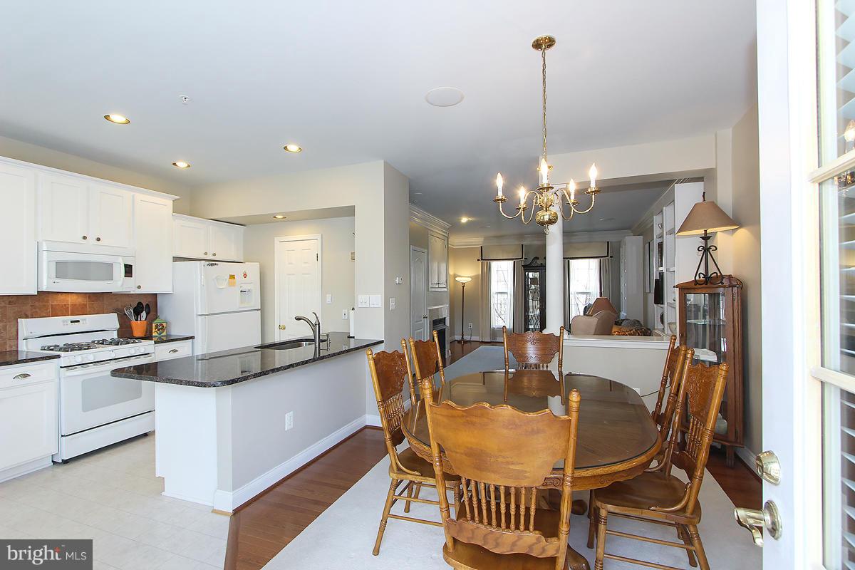 216 Poplar Spring Road Rockville, MD 20850 - Photo 14 of 30 Dining Room