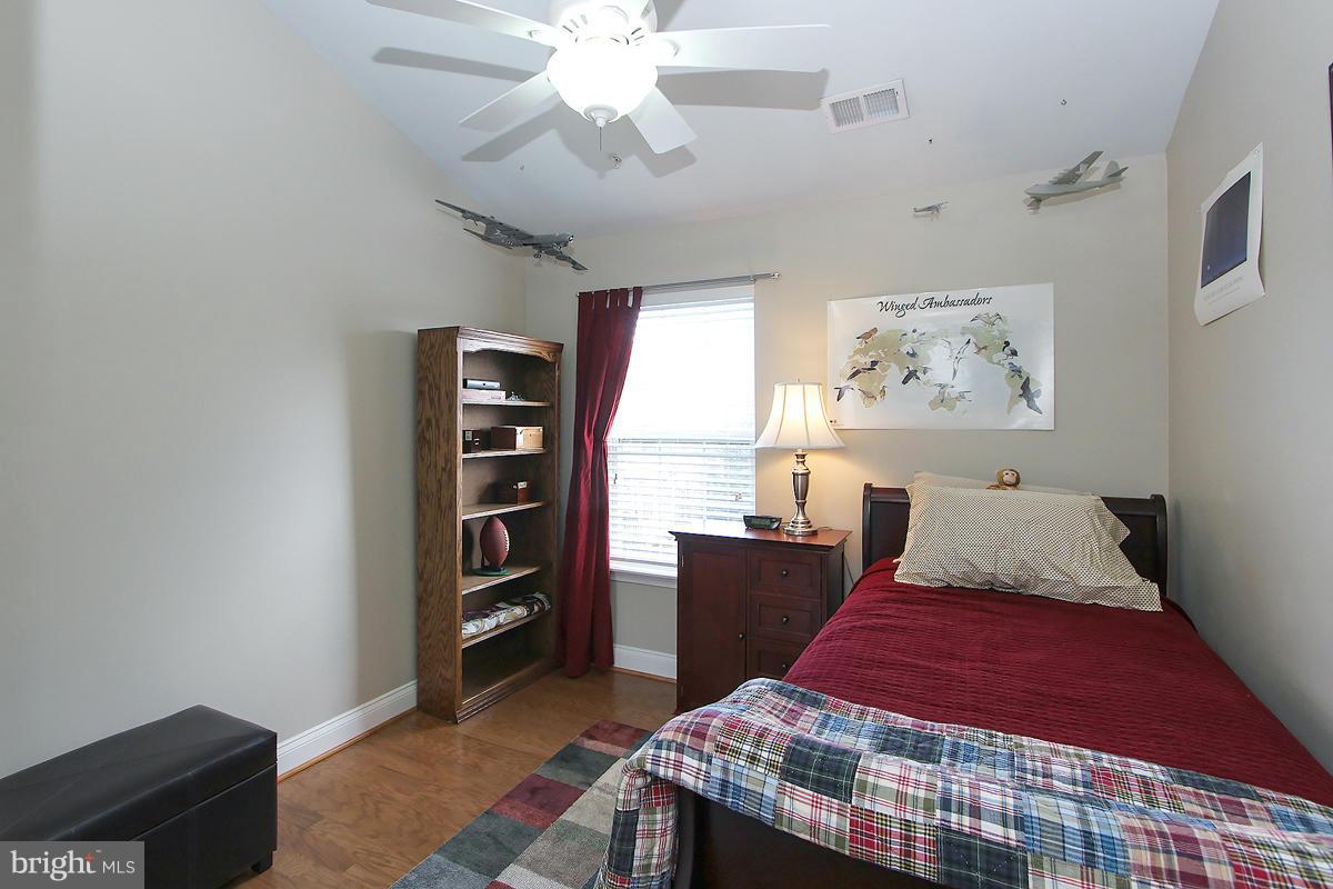 216 Poplar Spring Road Rockville, MD 20850 - Photo 28 of 30 Bedroom