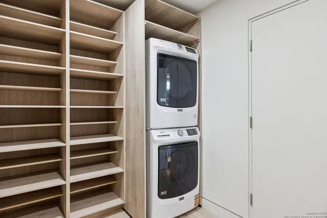 $6,000 | 305 Joliet Avenue, Unit D, San Antonio, TX 78209