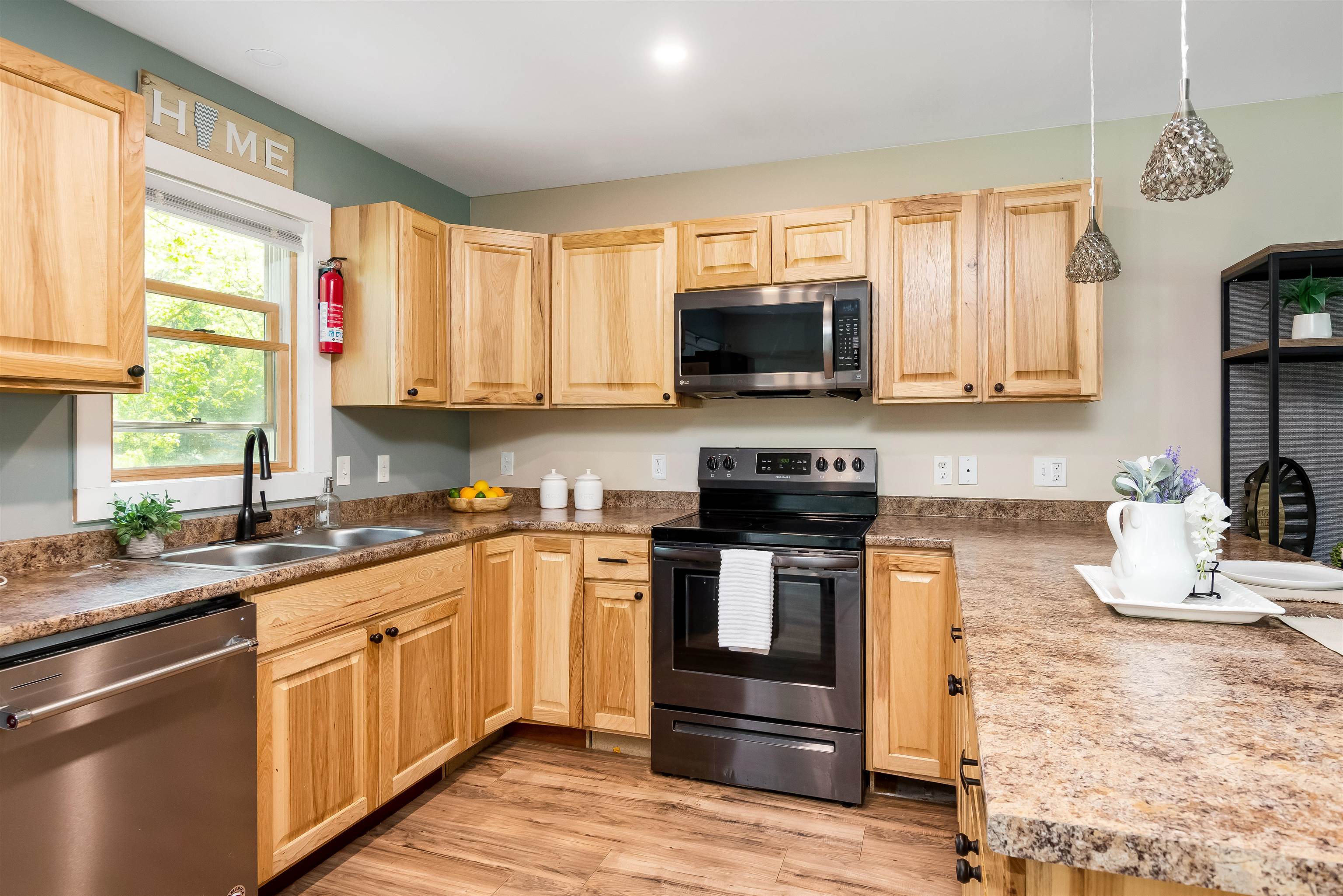 136 Ash Lane Eden, VT 05652 - Photo 6 of 27