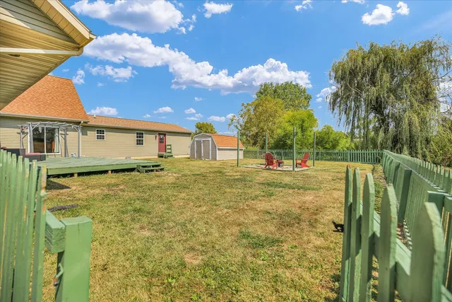 $370,000 | 48 Nightingale Circle, Camargo, IL 61919