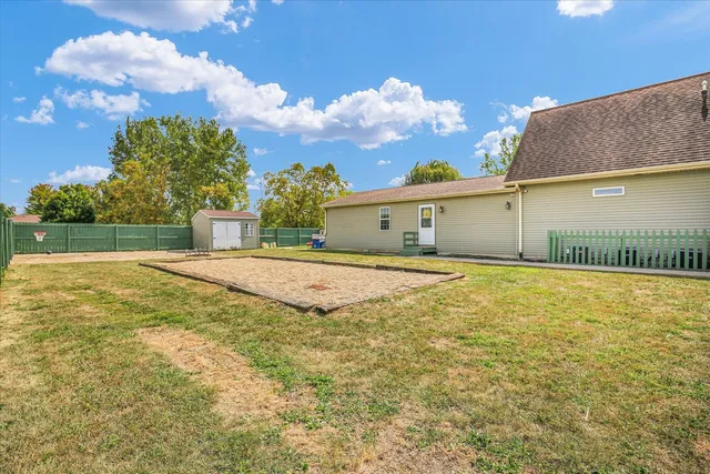 $370,000 | 48 Nightingale Circle, Camargo, IL 61919