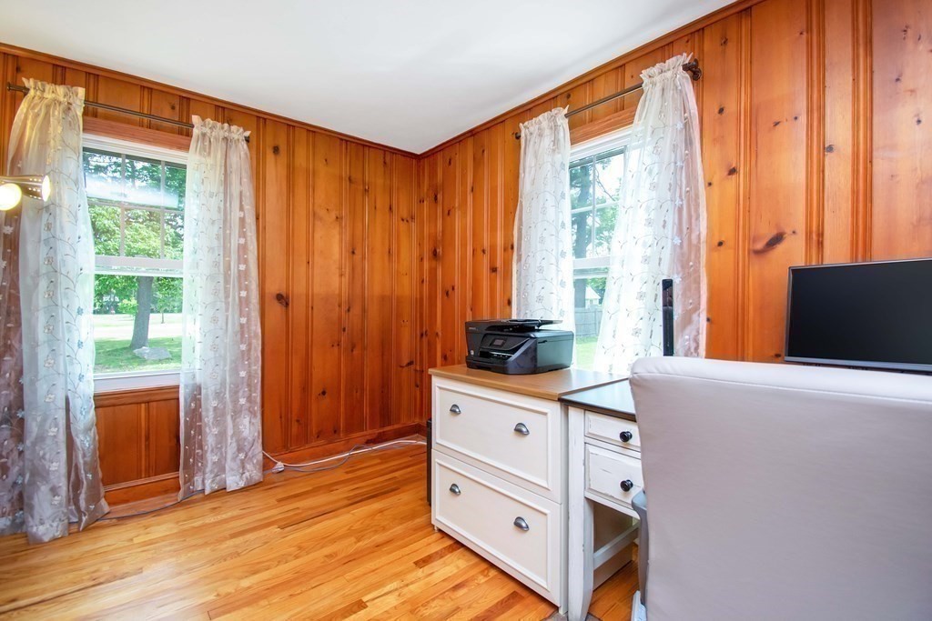 99 Holyoke Road Westfield, MA 01085 - Photo 17 of 37 Gallery Image 17