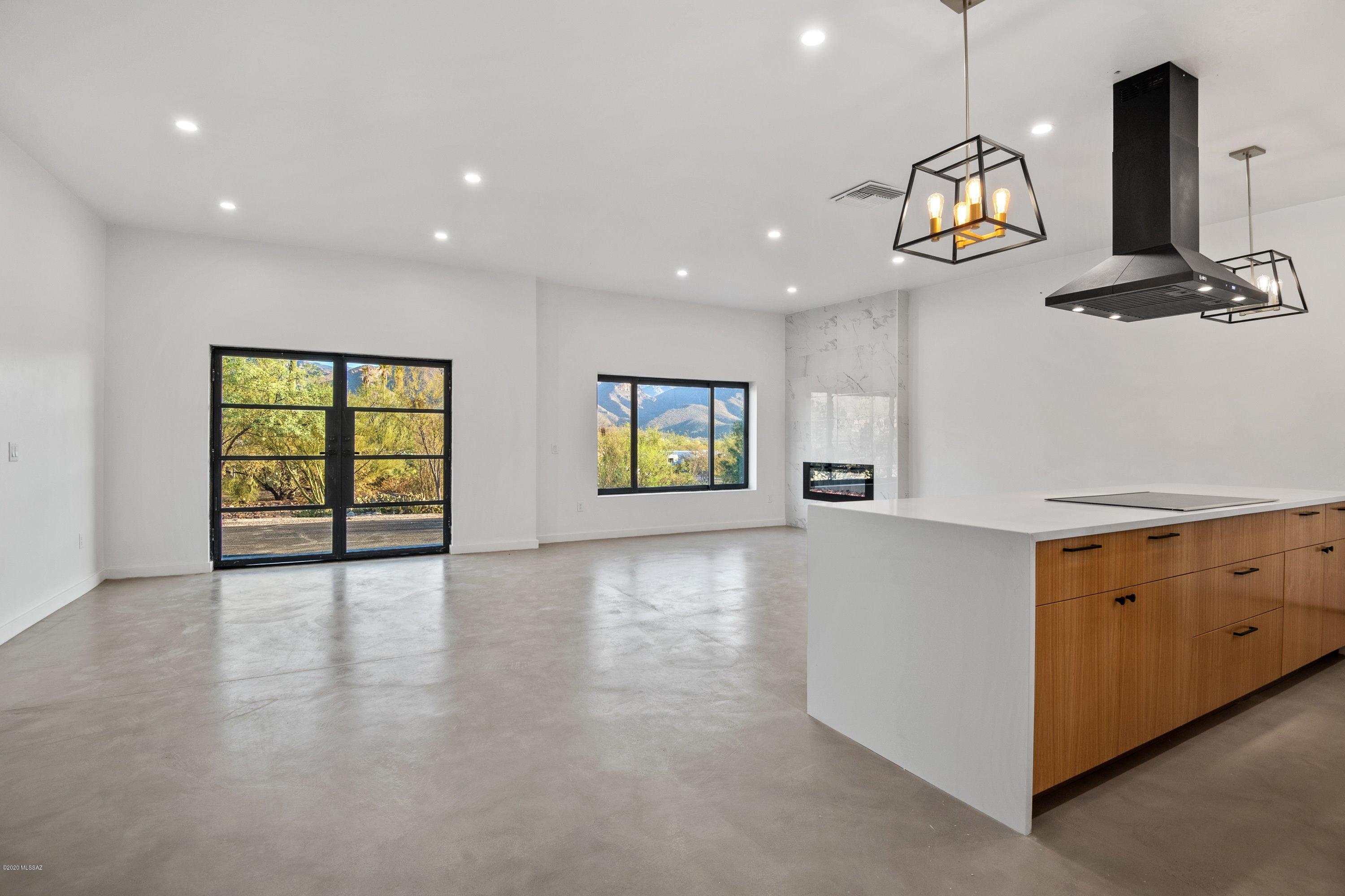 8250 East Rockgate Road Tucson, AZ 85750 - Photo 22 of 46