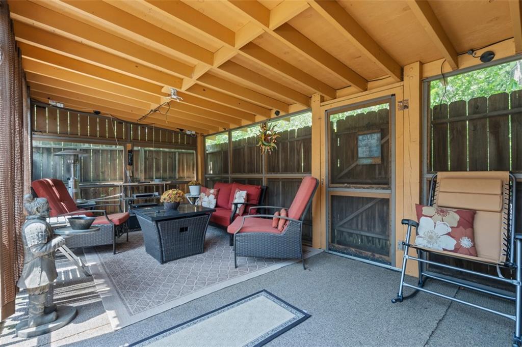 2536 Middletown Road Pittsburgh, PA 15205 - Photo 30 of 39 Gallery Image 30