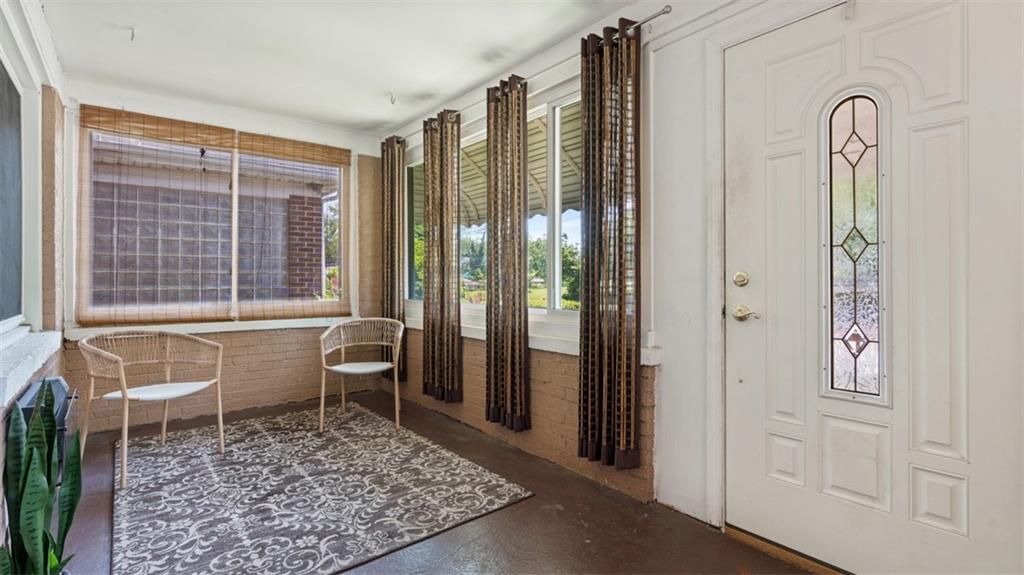 2536 Middletown Road Pittsburgh, PA 15205 - Photo 5 of 39 Gallery Image 5