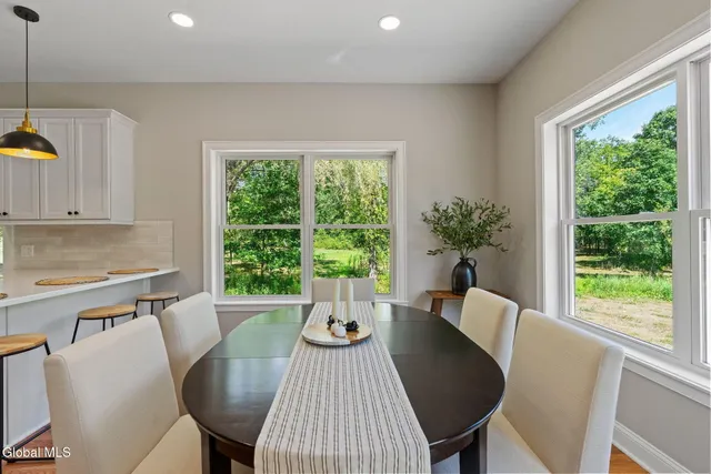 $568,000 | 706 Swaggertown Road, Charlton, NY 12302