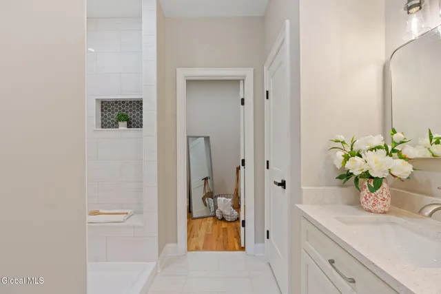 $568,000 | 706 Swaggertown Road, Charlton, NY 12302