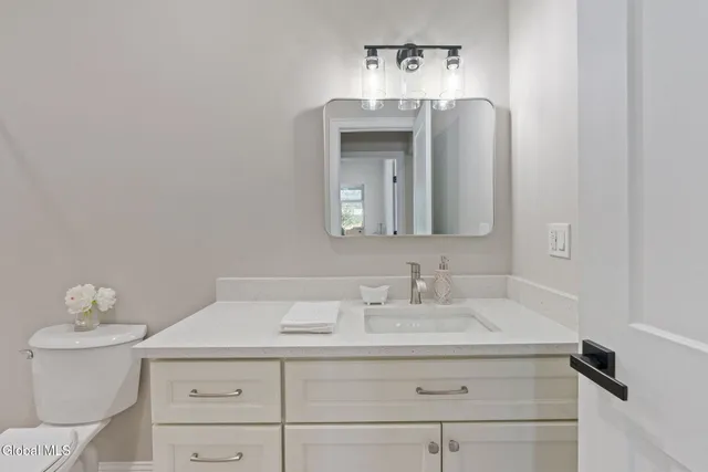 $568,000 | 706 Swaggertown Road, Charlton, NY 12302