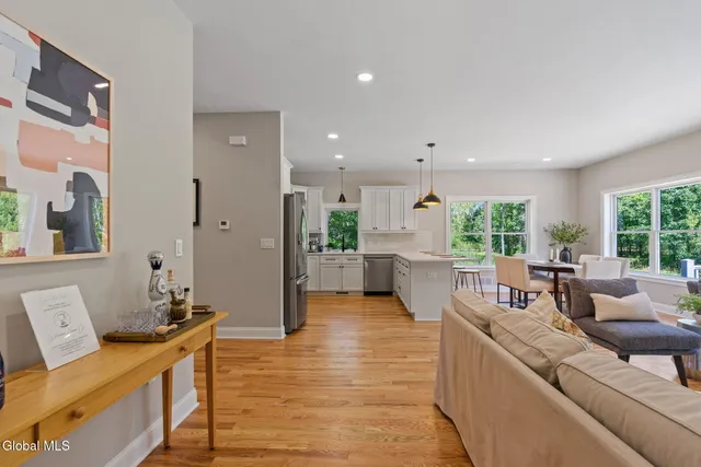 $568,000 | 706 Swaggertown Road, Charlton, NY 12302