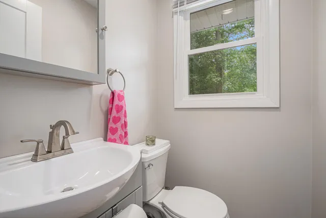 $344,900 | 920 Cheboygan Drive, Muskegon, MI 49445