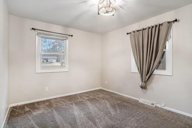 $344,900 | 920 Cheboygan Drive, Muskegon, MI 49445