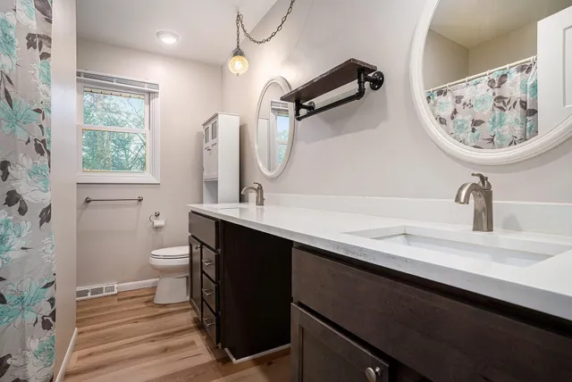 $344,900 | 920 Cheboygan Drive, Muskegon, MI 49445