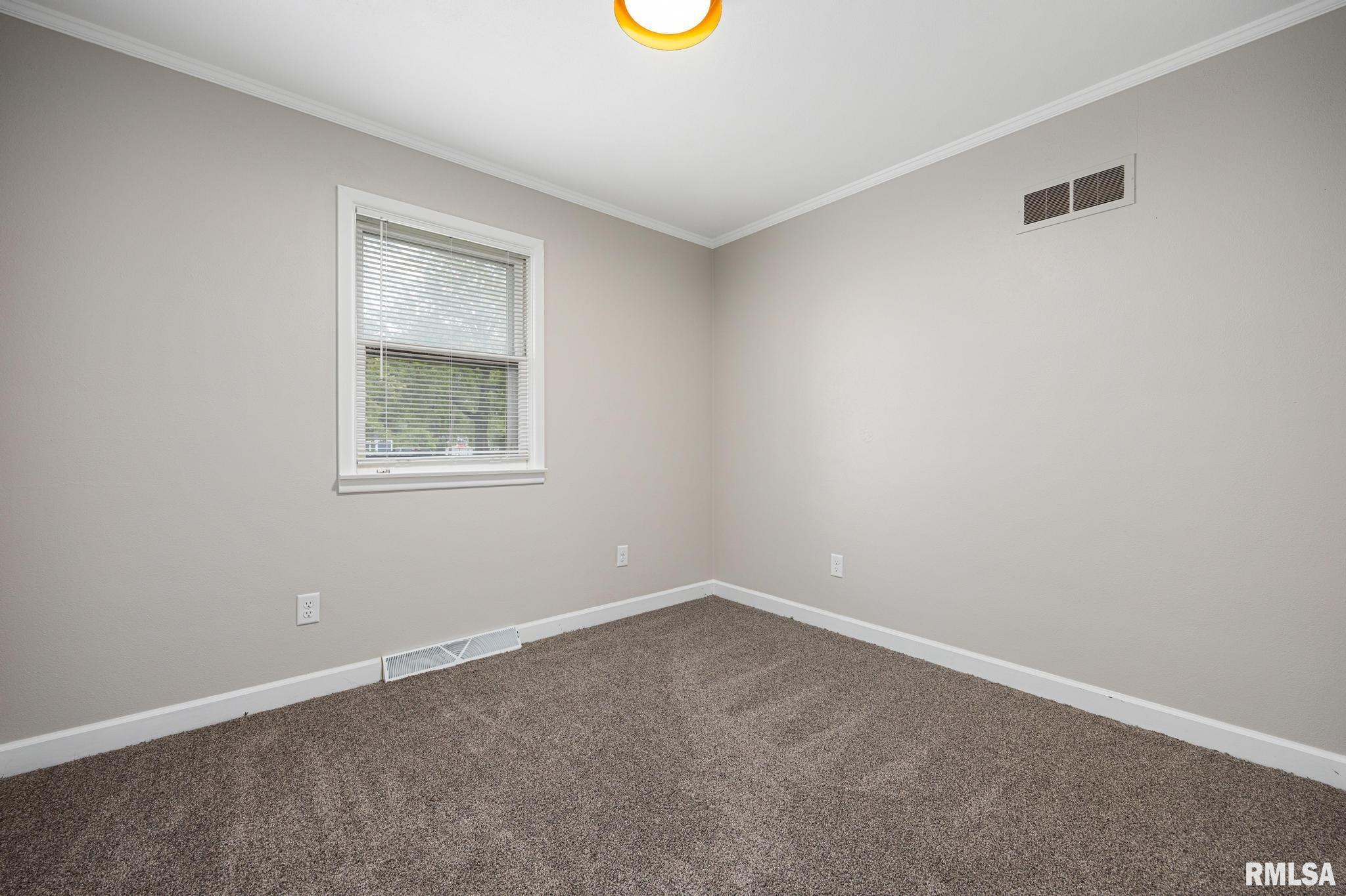 208 Graze Avenue Dunlap, IL 61525 - Photo 11 of 26