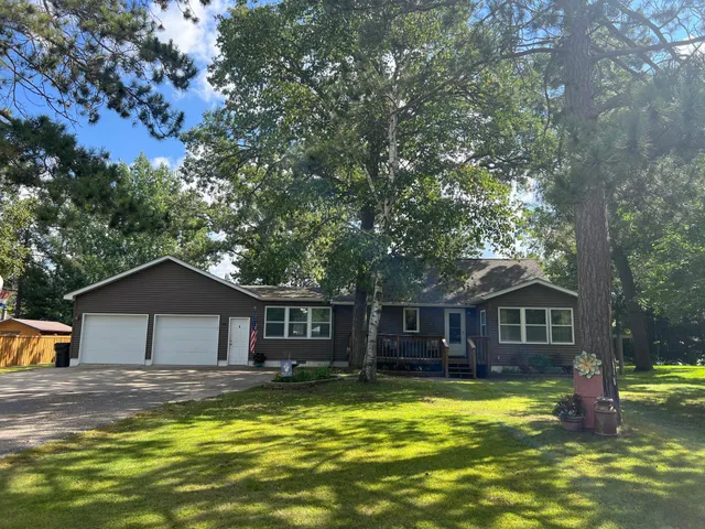$245,000 | 44 Hickory Avenue Northwest, Menahga, MN 56464