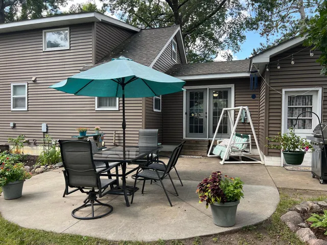 $245,000 | 44 Hickory Avenue Northwest, Menahga, MN 56464
