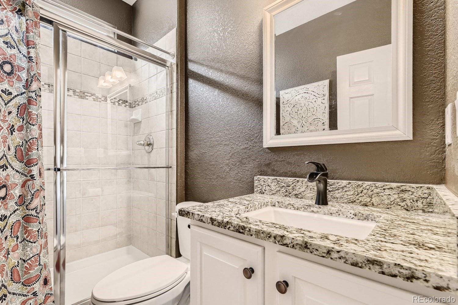 724 Ridgemont Circle Highlands Ranch, CO 80126 - Photo 16 of 40 Gallery Image 16