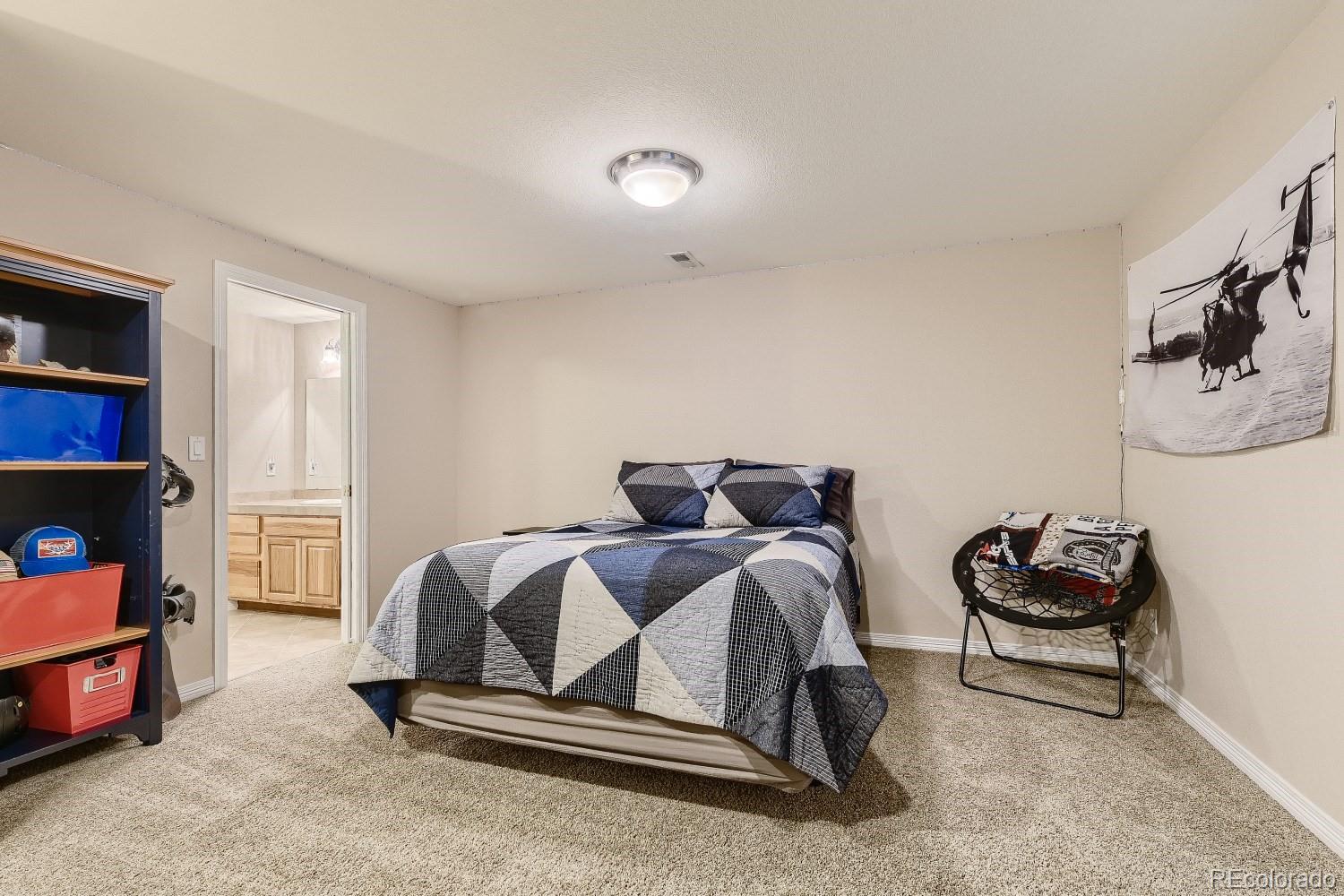 724 Ridgemont Circle Highlands Ranch, CO 80126 - Photo 30 of 40 Gallery Image 30