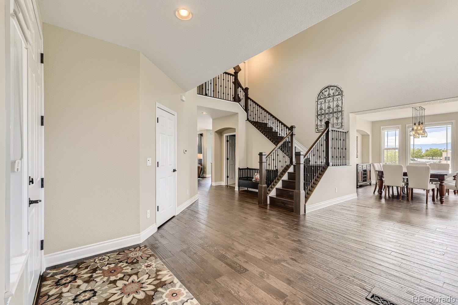 724 Ridgemont Circle Highlands Ranch, CO 80126 - Photo 3 of 40 Gallery Image 3
