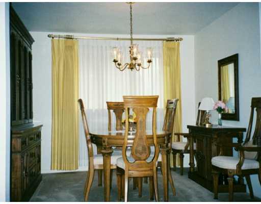 331 Nichols Road Pittsburgh, PA 15237 - Photo 7 of 8 Dining Room.