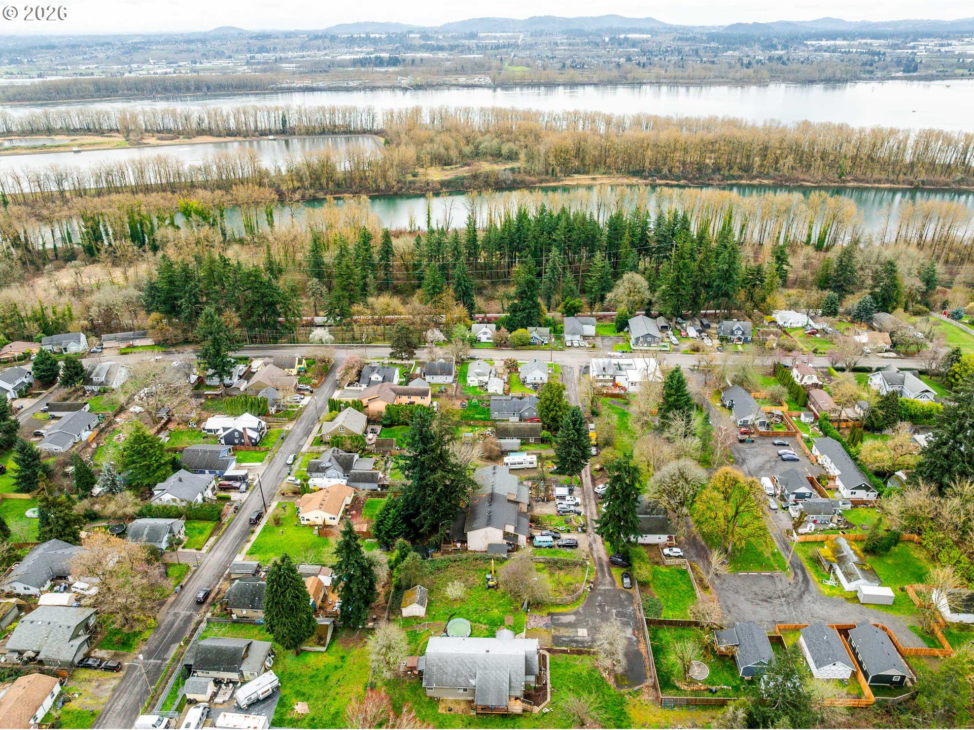 652 Southwest Valley Street Camas, WA 98607 - Photo 14 of 16