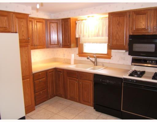 2059 Redcoach Road Allison Park, PA 15101 - Photo 5 of 16 Kitchen.