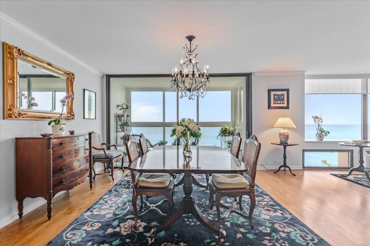 1500 Sheridan Road, Unit 6H Wilmette, IL 60091 - Photo 6 of 28