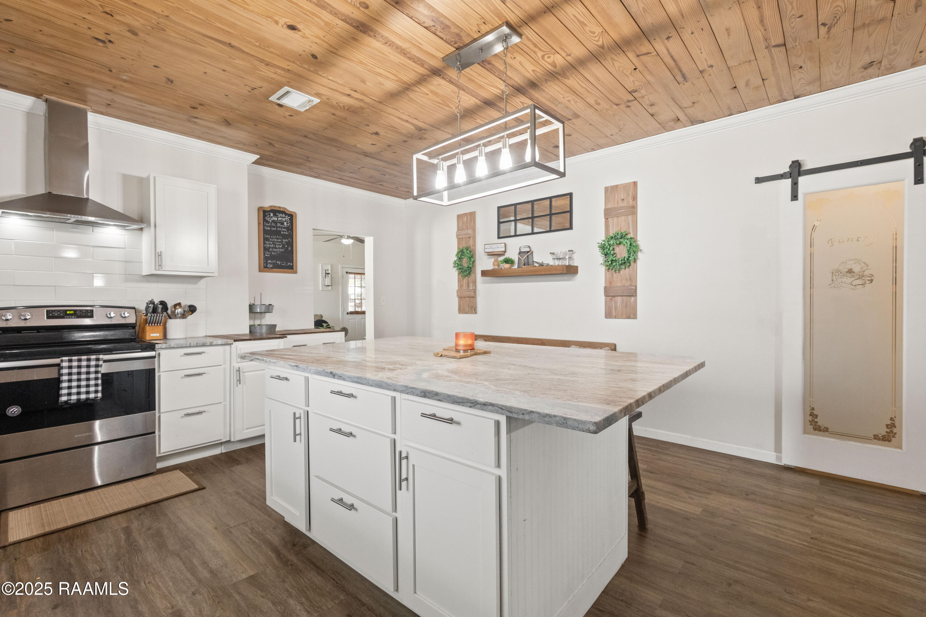 400 North Hebert Avenue Kaplan, LA 70548 - Photo 13 of 53 400NHebert-38