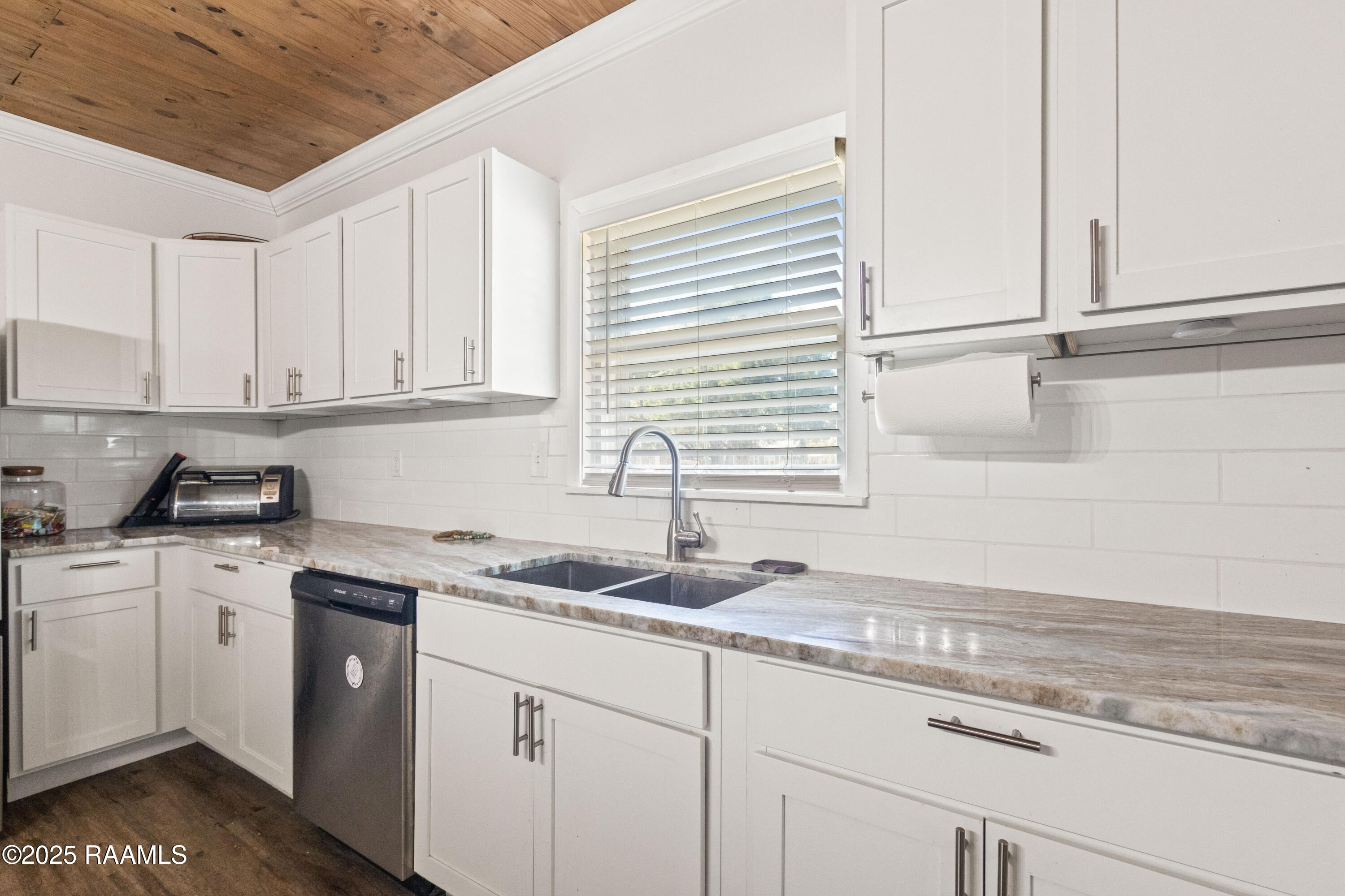 400 North Hebert Avenue Kaplan, LA 70548 - Photo 17 of 53 400NHebert-32