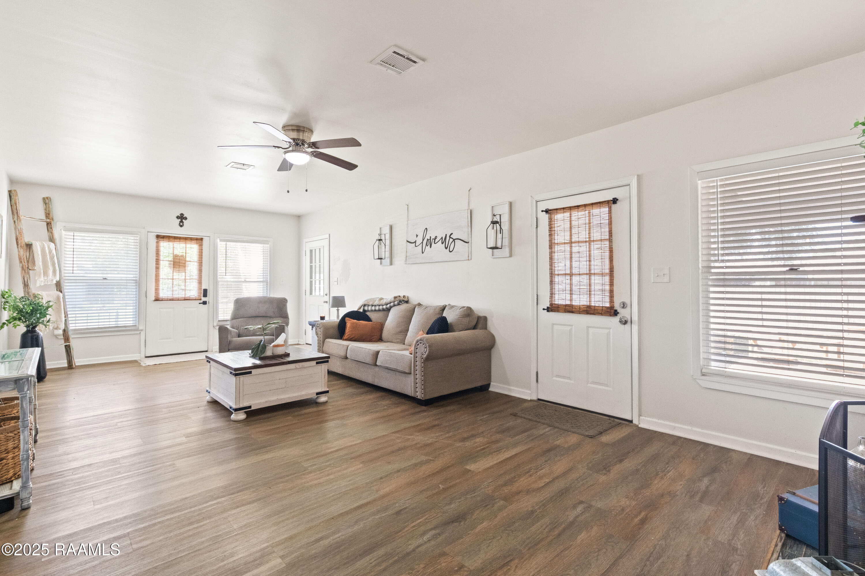 400 North Hebert Avenue Kaplan, LA 70548 - Photo 22 of 53 400NHebert-53