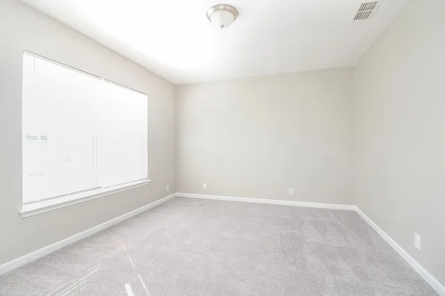 a view of empty room with window
