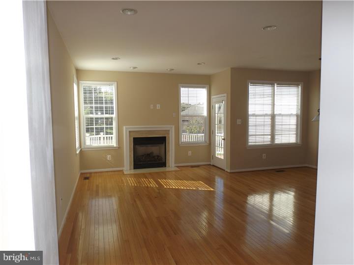 27 Eagle Road Phoenixville, PA 19460 - Photo 4 of 18 Gallery Image 4