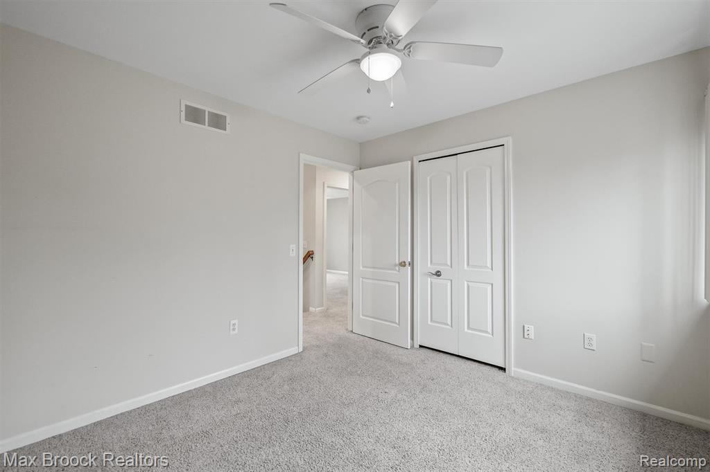 3441 West Auburn Road Rochester Hills, MI 48309 - Photo 20 of 34