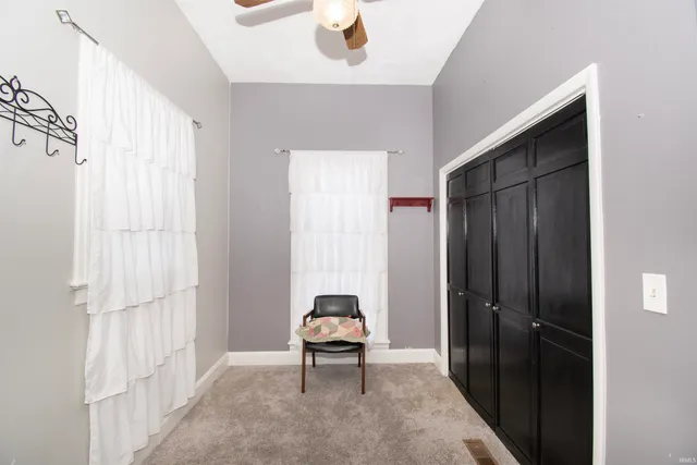 $214,900 | 527 East Mitchell Street, Kendallville, IN 46755