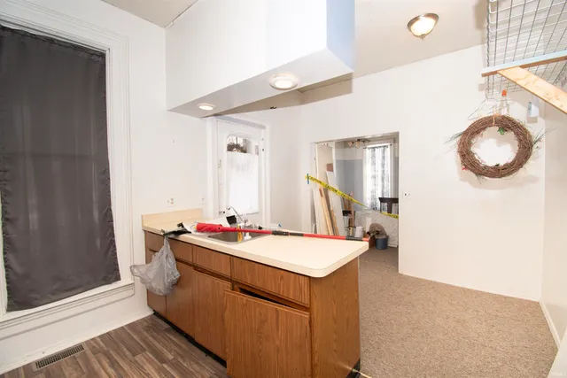 $214,900 | 527 East Mitchell Street, Kendallville, IN 46755