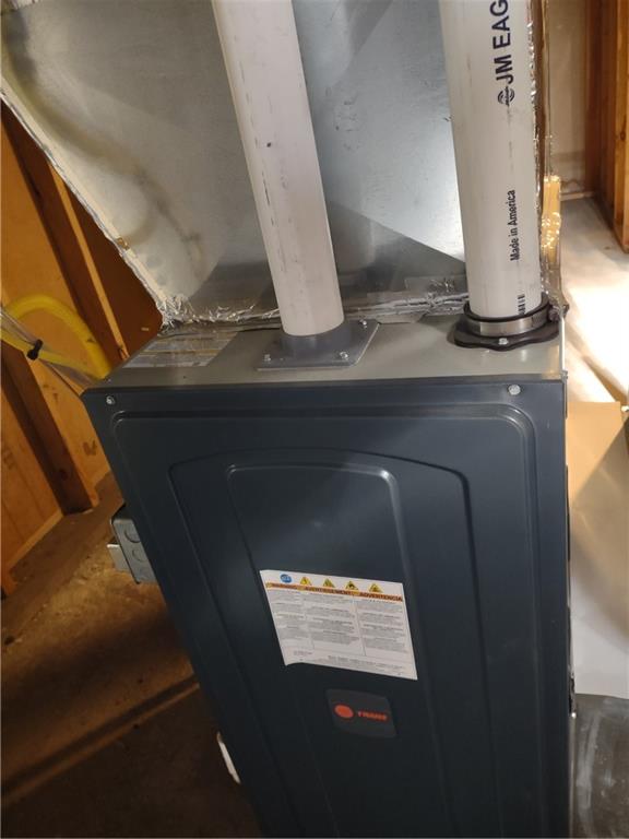 857 Mercer Grove City Road Mercer, PA 16137 - Photo 17 of 22 a view of entryway