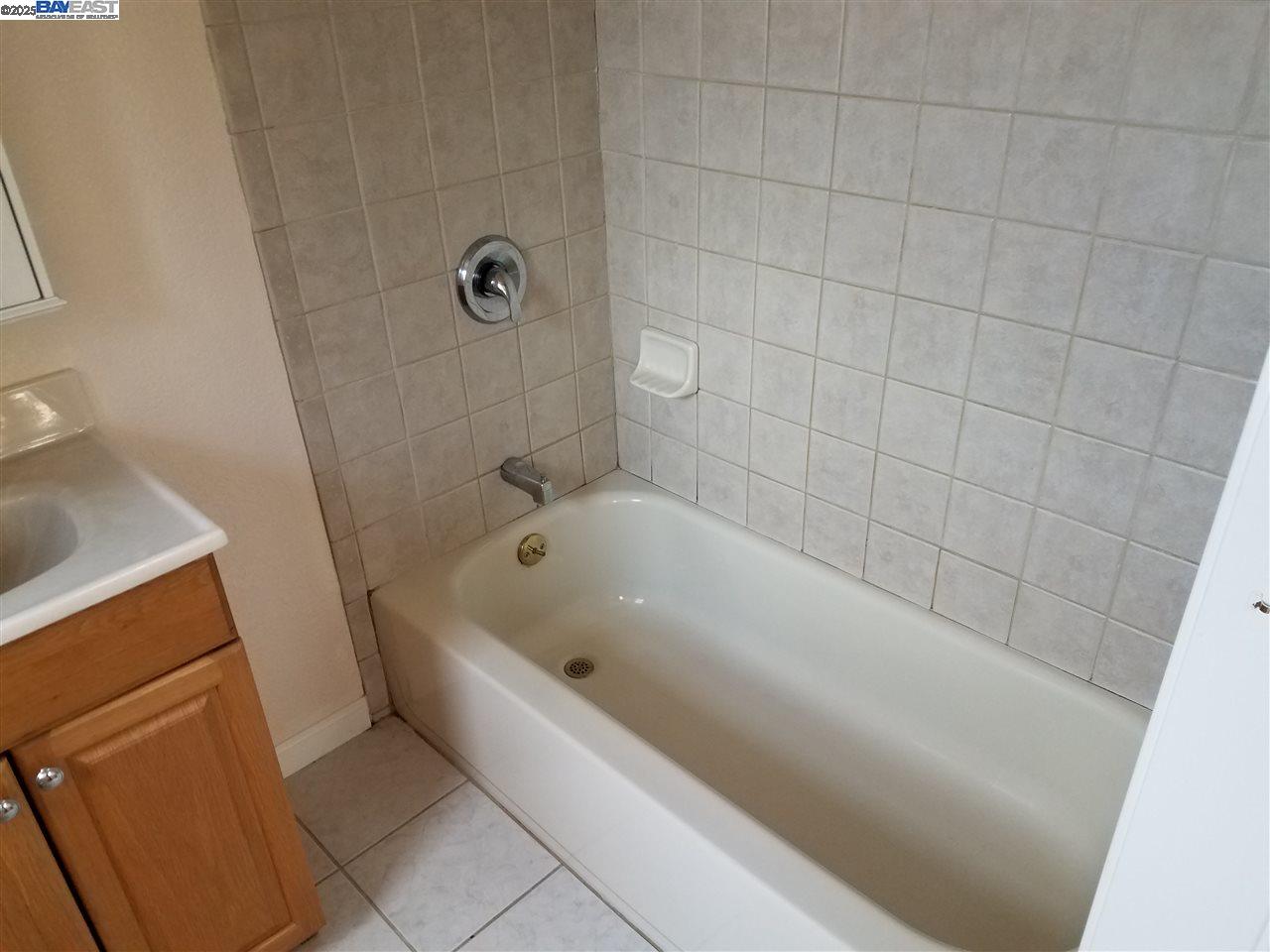 26732 Tyrrell Avenue Hayward, CA 94544 - Photo 14 of 22