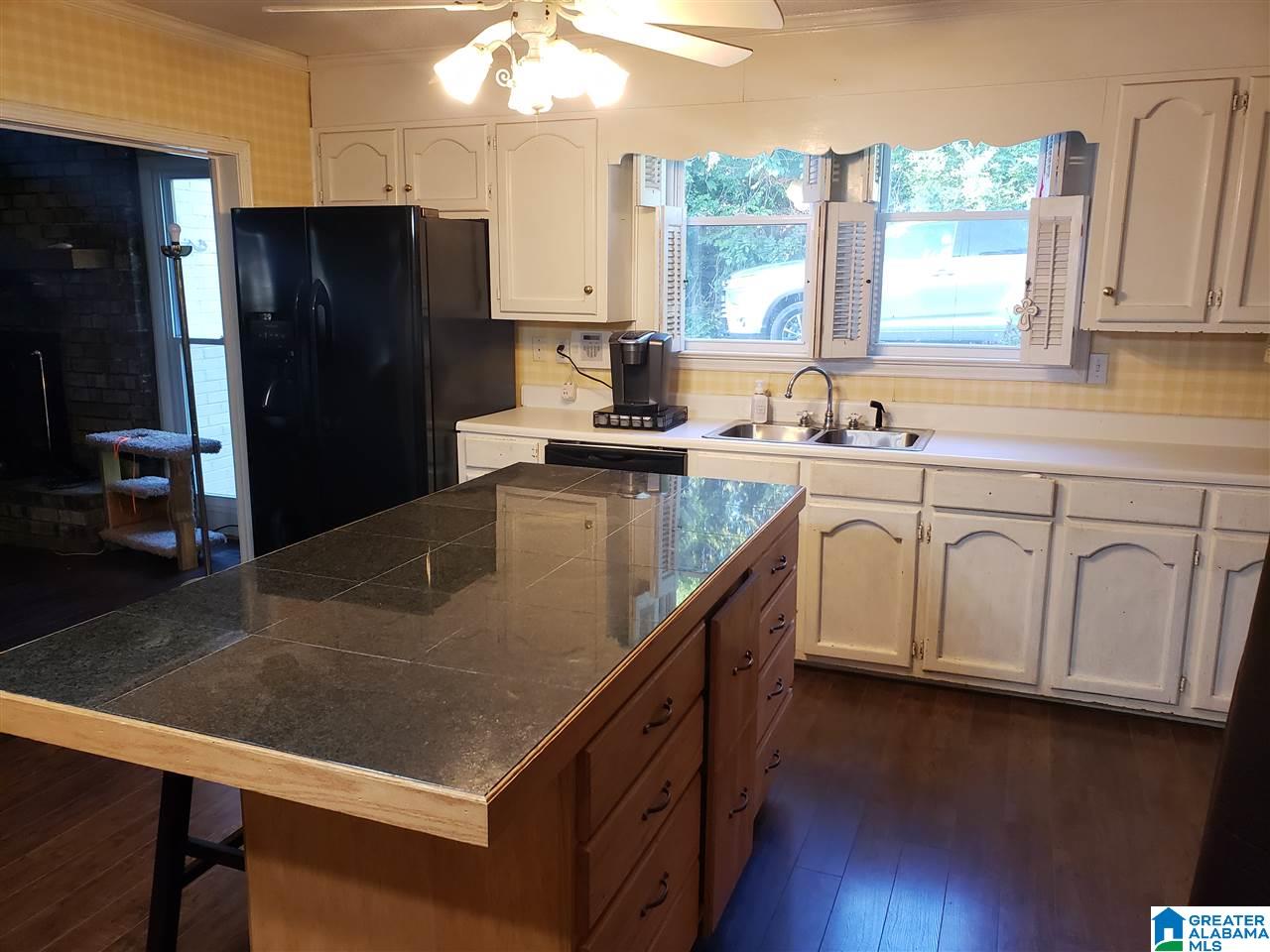 8098 West Hill Road Pinson, AL 35126 - Photo 5 of 10